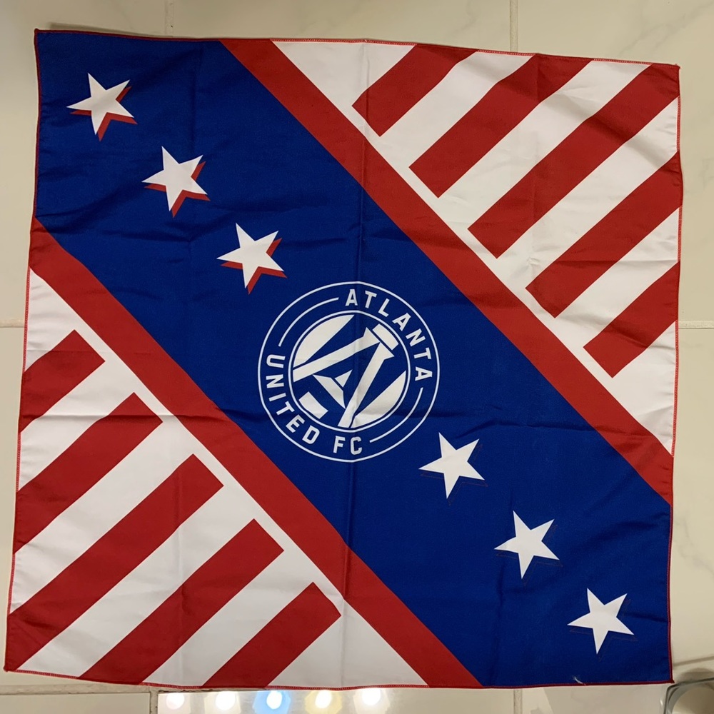 Atlanta United Bandana/ Flag